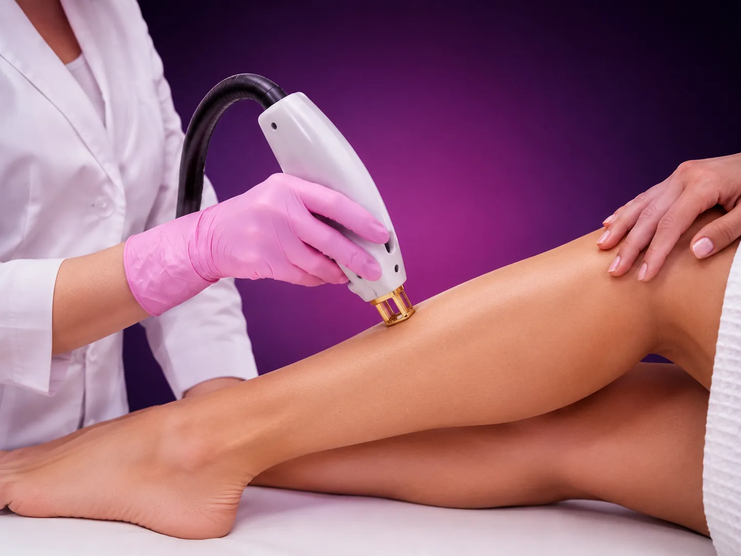 Laser-Haarentfernung Beine bei Medicalthree